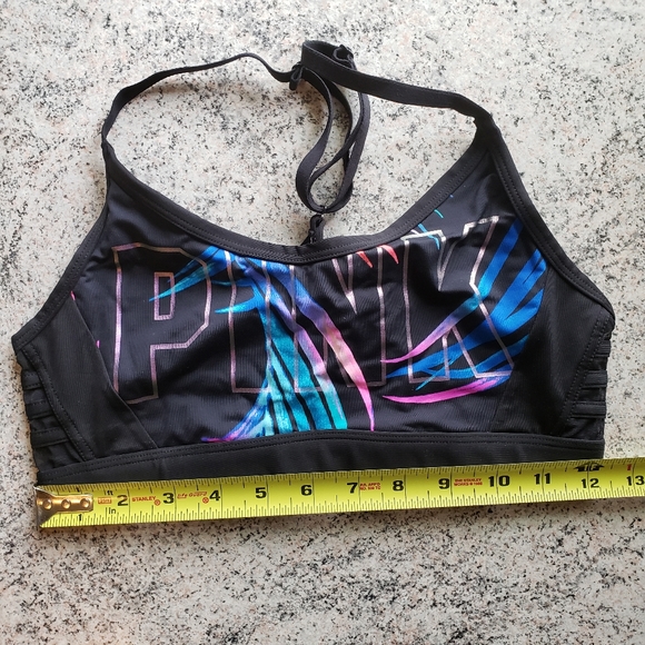 VS Ultimate Sport Bra - Picture 3 of 6